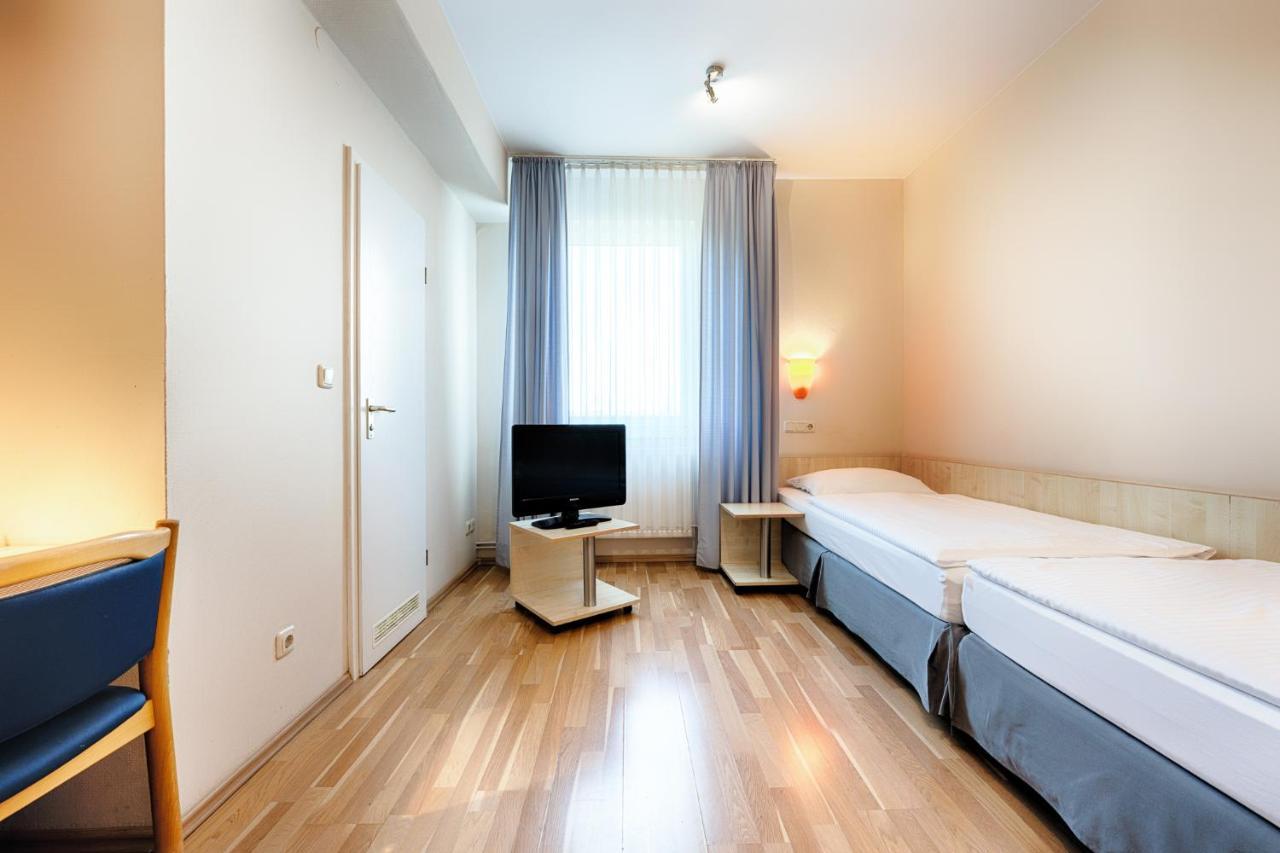 Enjoy Hotel Berlin City Messe Ngoại thất bức ảnh