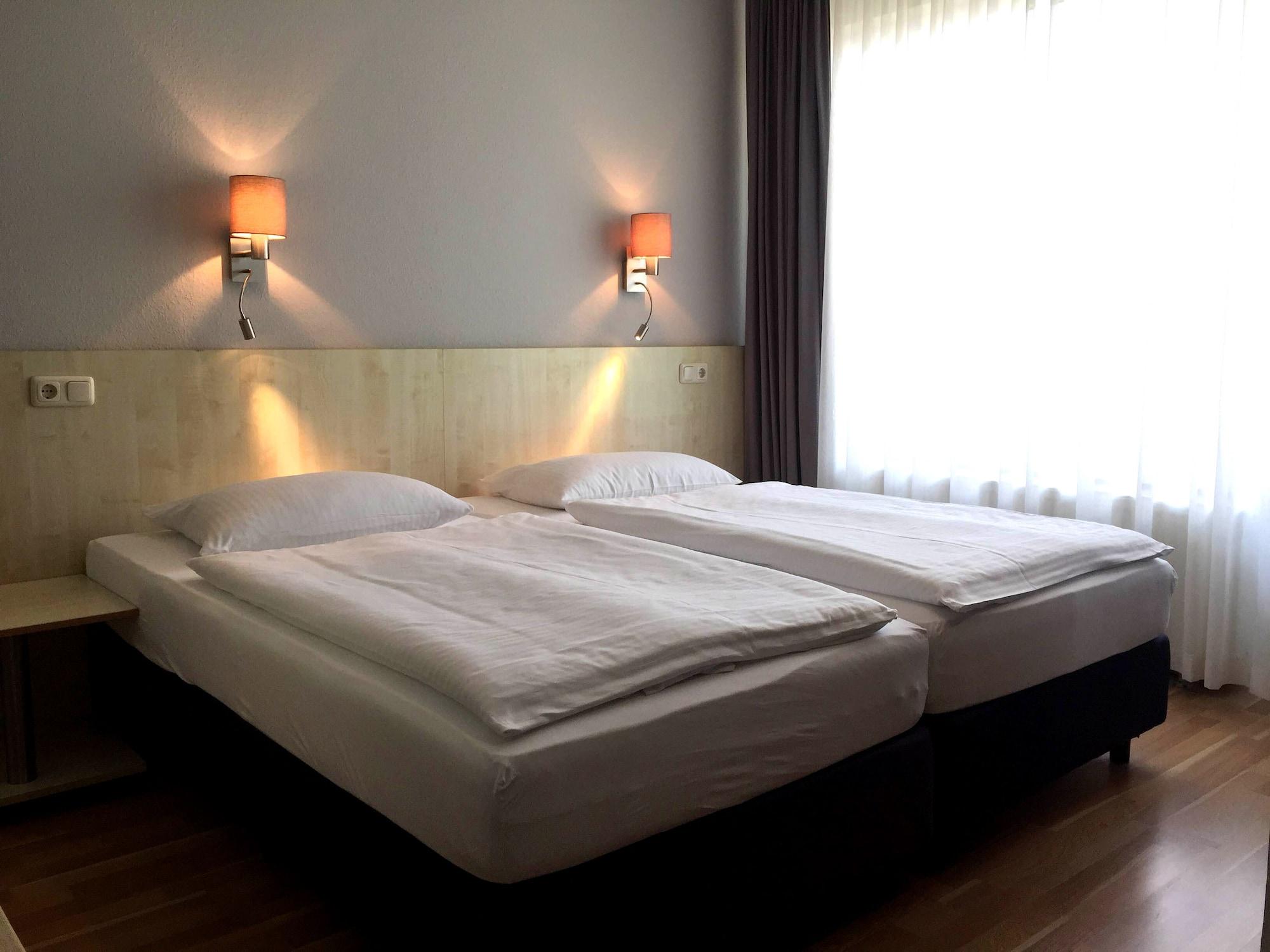 Enjoy Hotel Berlin City Messe Ngoại thất bức ảnh